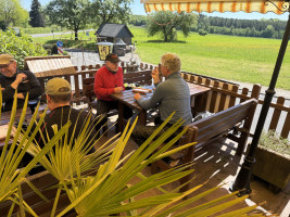 Maienluft schnuppern, die Drei-Täler-Tour