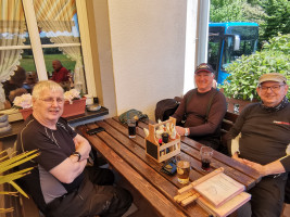 Maienluft schnuppern, die Drei-Täler-Tour