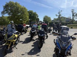 Maienluft schnuppern, die Drei-Täler-Tour