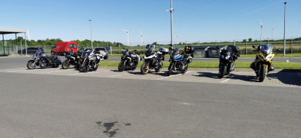 Maienluft schnuppern, die Drei-Täler-Tour