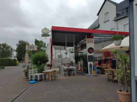 Sonntagsausfahrt in die Eifel zum Cafe zur Tanke in Kail/Mosel