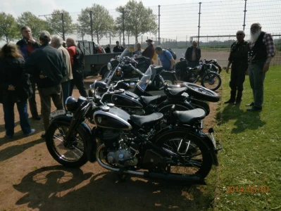 Tour am 1. Mai nach Dom Esch zur Oldtimer Motorrad Rallye