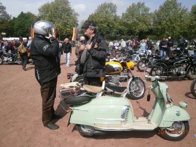 Tour am 1. Mai nach Dom Esch zur Oldtimer Motorrad Rallye