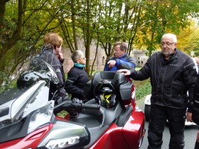 Motorradkorso zum Altenberger  Dom