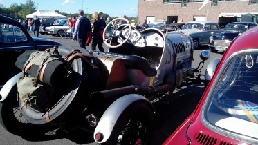 Tour zum Oldtimer-Nostalgietag am ADAC Fahrtsicherheitszentrum Grevenbroich