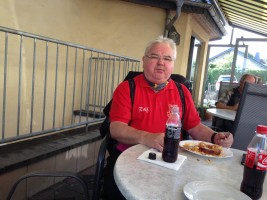 Kaffee und Leberkäs