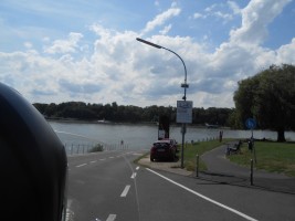 Frühstück im Bikers Rast