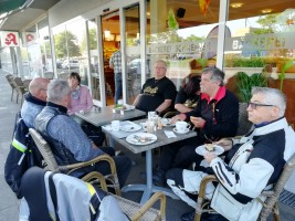 Gemütlich und sicher zum Gold Wing Treffen in Kronenberg /Holland