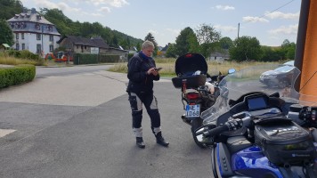 Peter fährt eine Ahrtour