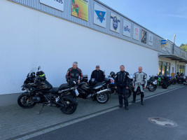 GG Rechts und Links vom Rhein