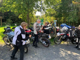 GG Weg 2 zu den Hütten