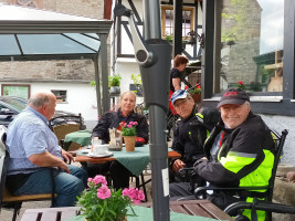 Slalom zum Radioteleskop