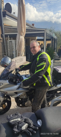 Zwei BFR'LER ERKUNDEN DEN di lago (Trentino province)