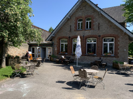 Runde um die großen Eifelmaare