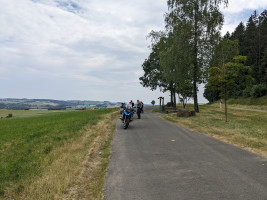 GG Immer der Nase nach