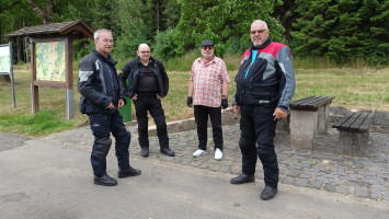 GG Immer der Nase nach