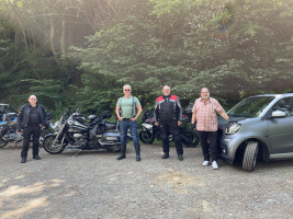 GG Immer der Nase nach